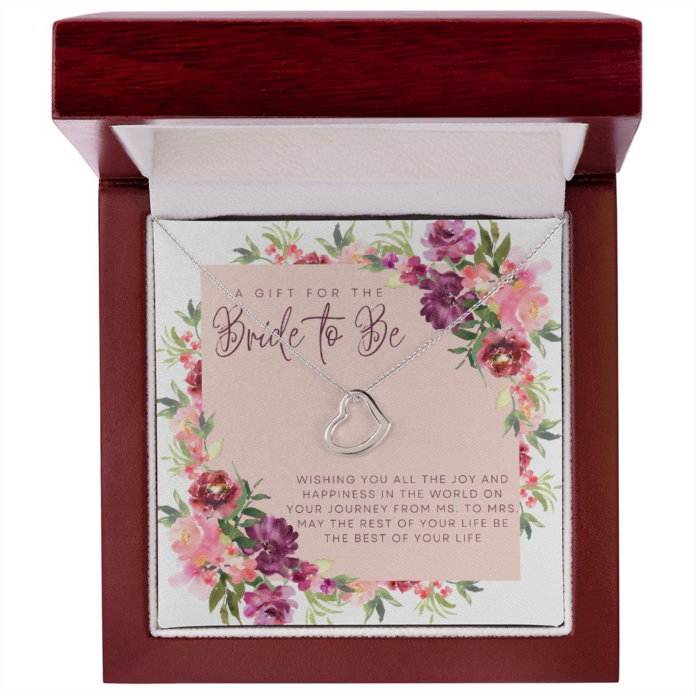 Wedding Day Gifts For the Bride and Groom | weddingsonline.ae
